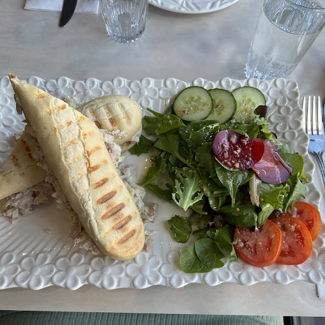 Tuna Sandwich