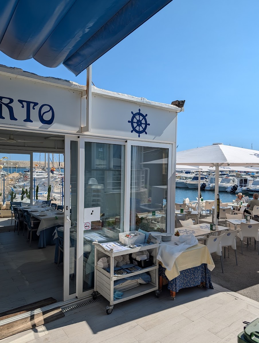 Restaurante Rincon del Puerto - Photo 2