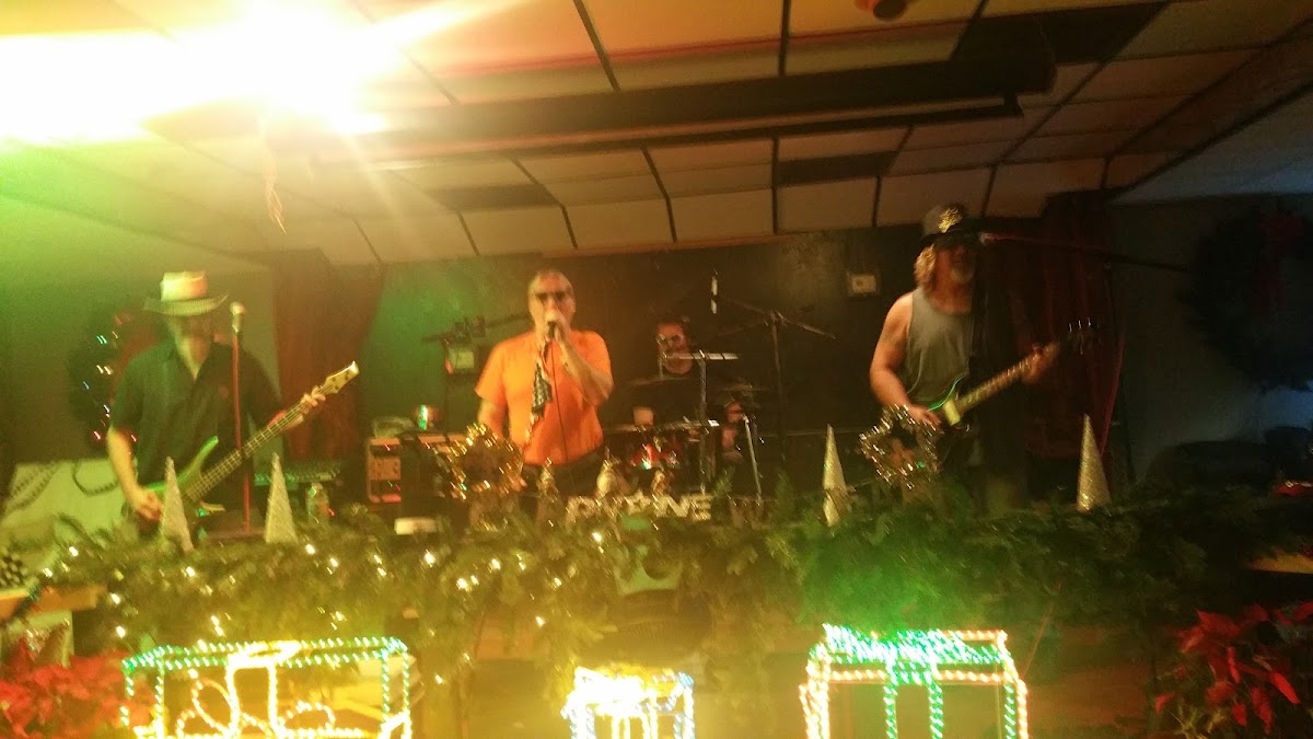 Kelly's Hideaway - Photo 2