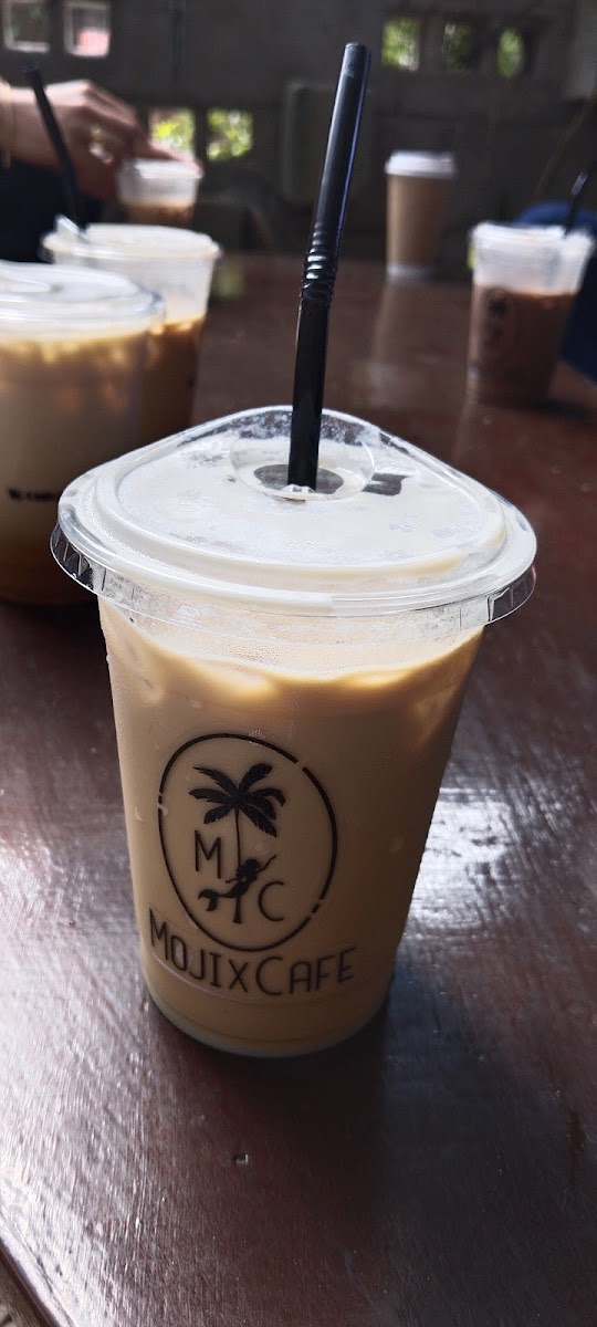 TOPSIDE CAFE (former Moji x Cafe) - Photo 6