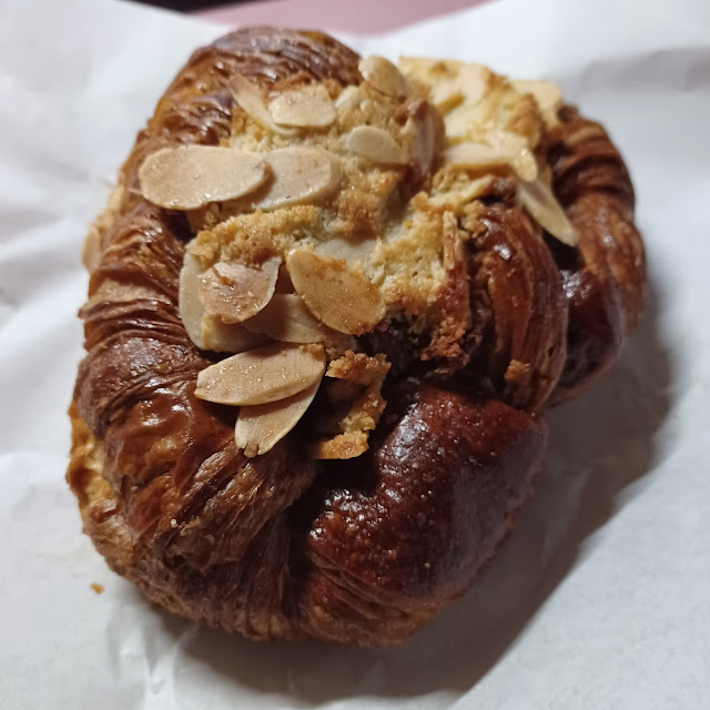 Almond Croissant