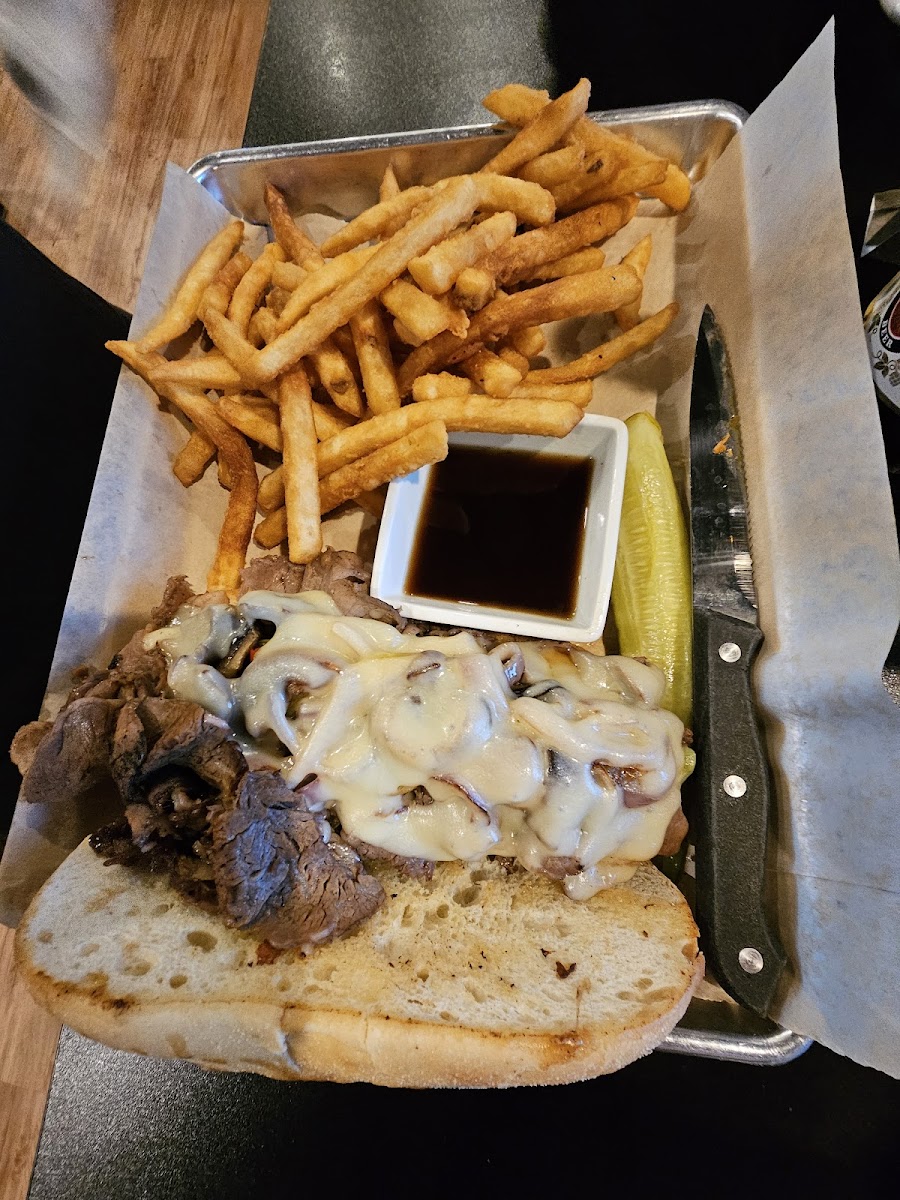Hangar 54 Grill - Photo 5
