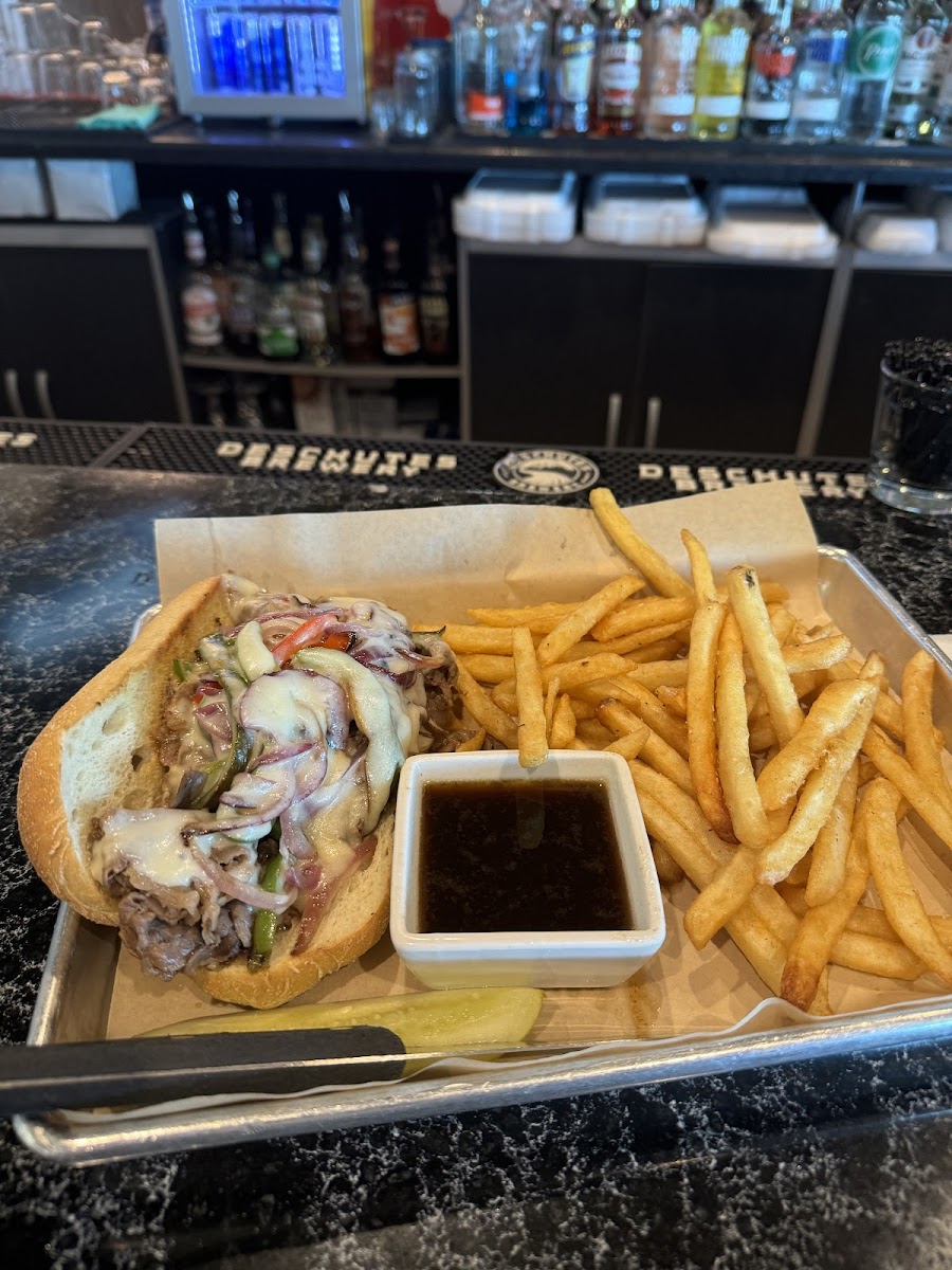 Hangar 54 Grill - Photo 6