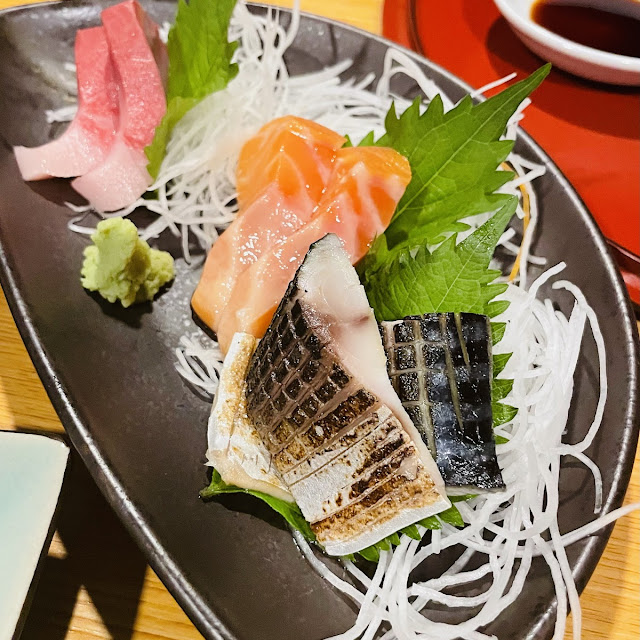 刺身の盛り合わせ