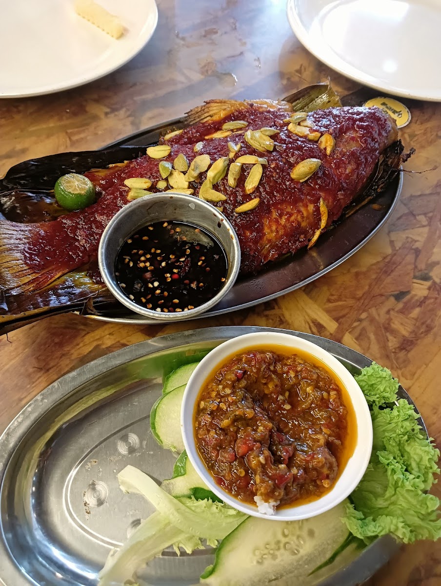 Warong Empire Segamat - Photo 9