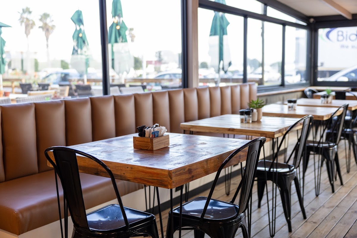 Our Place Cafe & Burger Bar | Melkbos