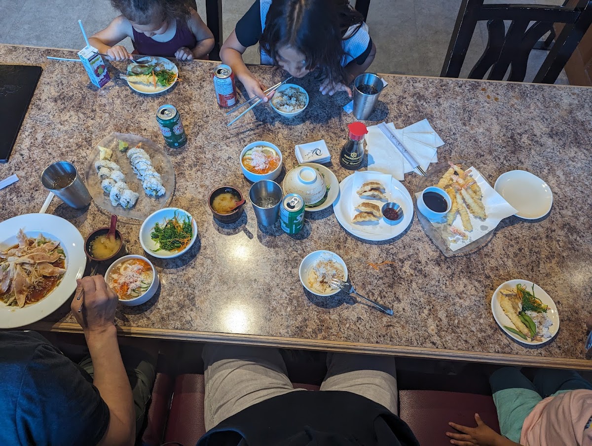 Sehmi Japanese Restaurant - Photo 9