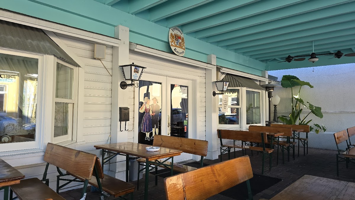 The Bavarian Haus - Photo 4