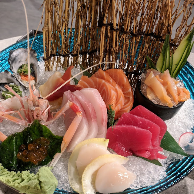 Deluxe Sashimi Platter