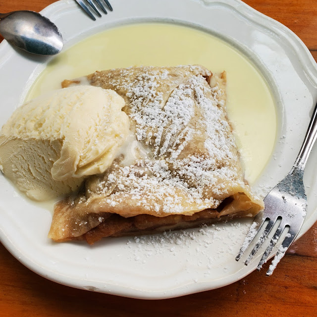 Apple Strudel