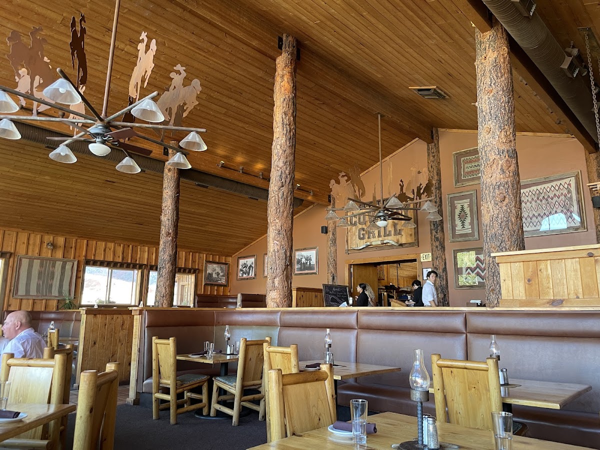 The Cowboy Grill - Photo 4