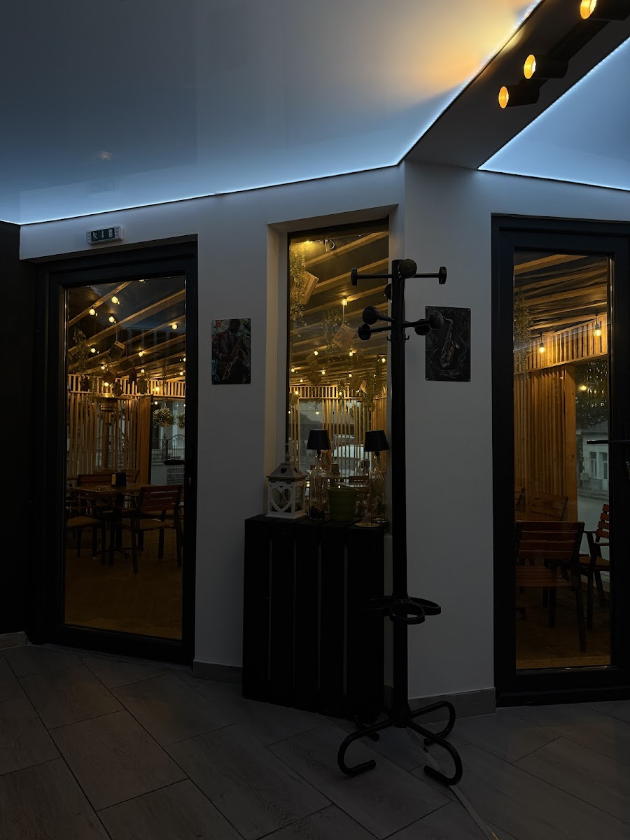 DUET Restaurant