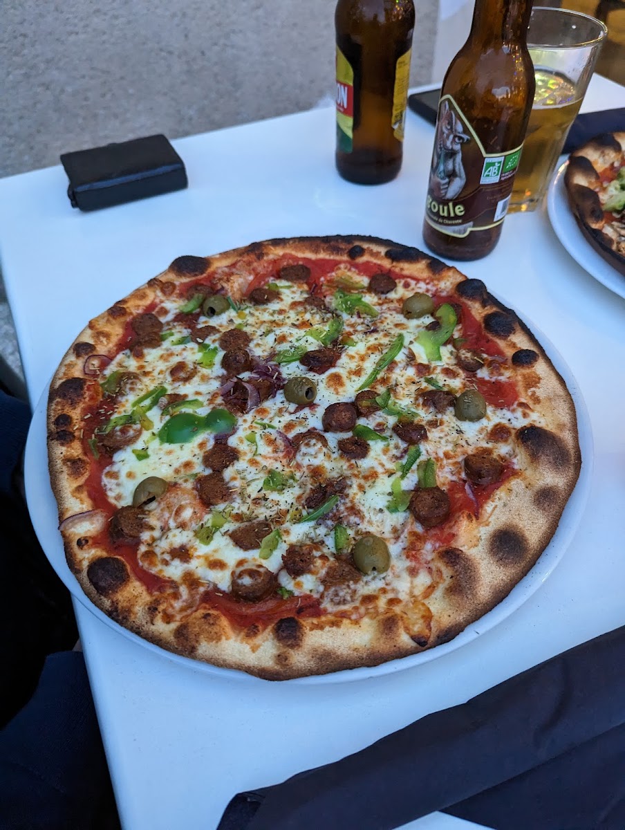 Caramelo's Pizza Restaurant / Bar - Photo 7