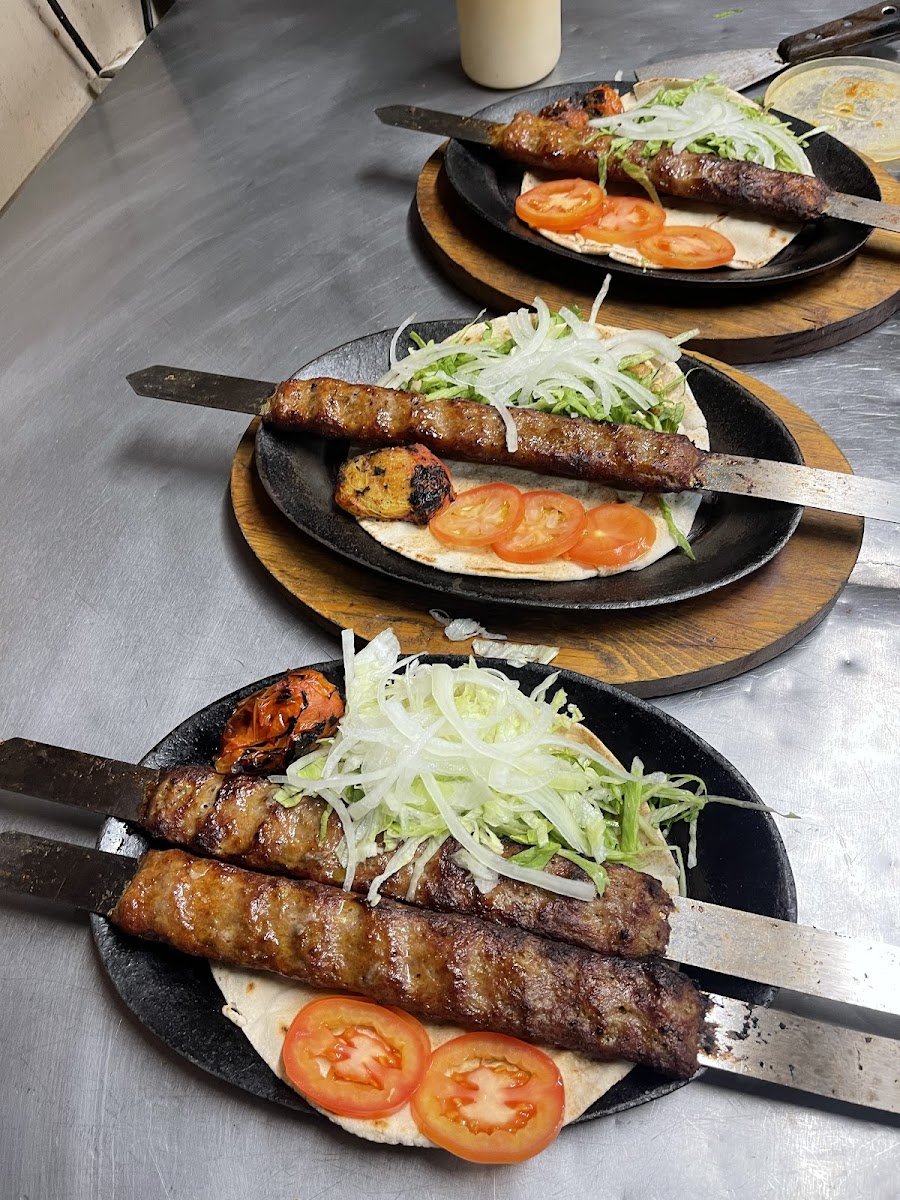 Kebab palace ( Halal Food) - Photo 4