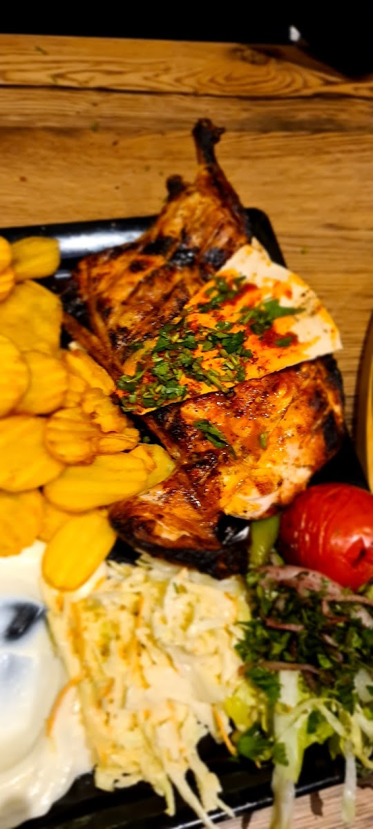 Damaskus Haus Restaurant - Photo 9