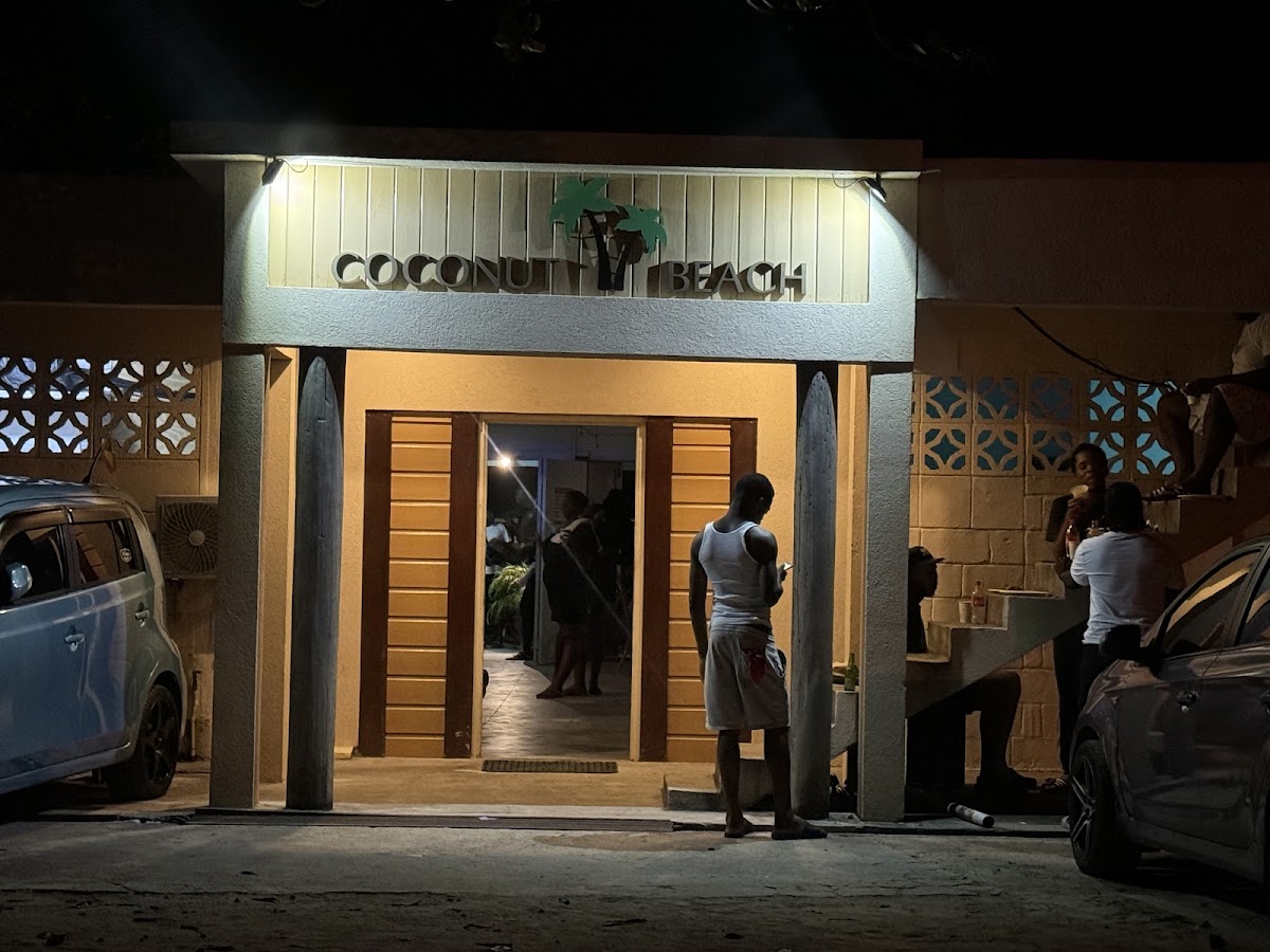Coconut Beach Restaurant & Bar