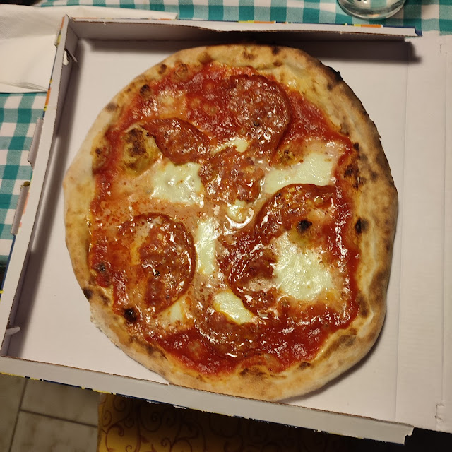 Pizza Al Salame