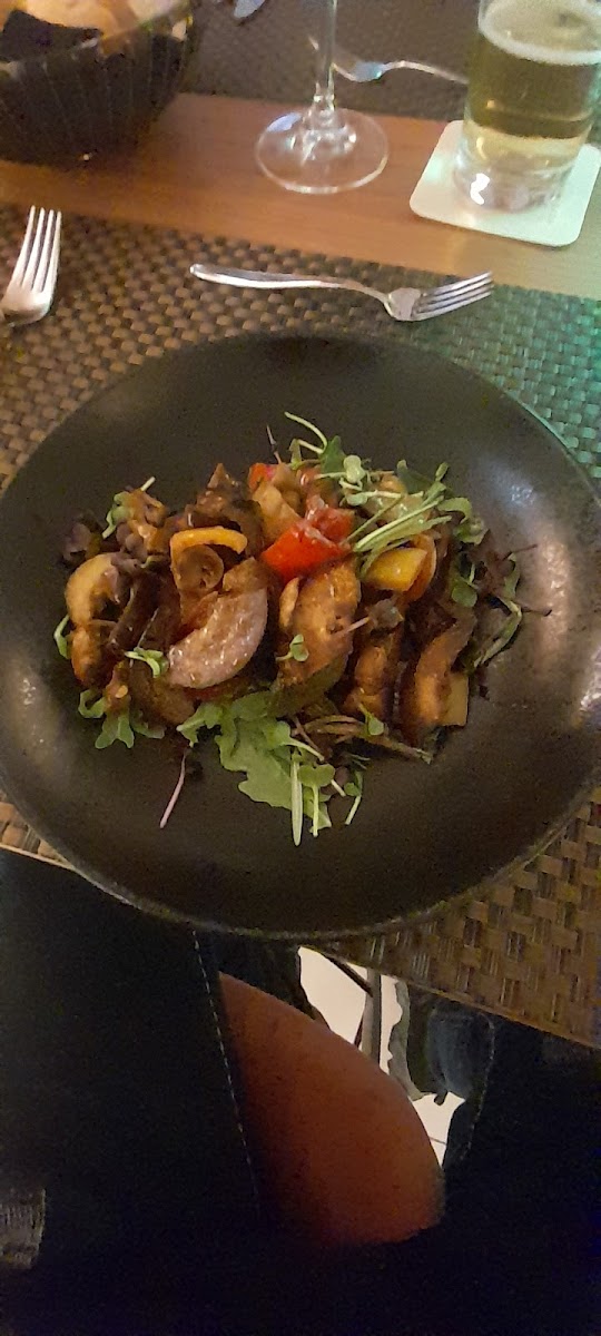 NOVO² RESTAURANT - Photo 4