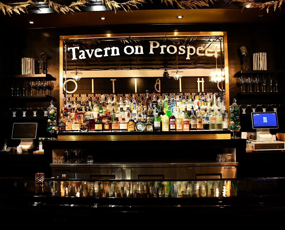 Tavern On Prospect - Photo 5