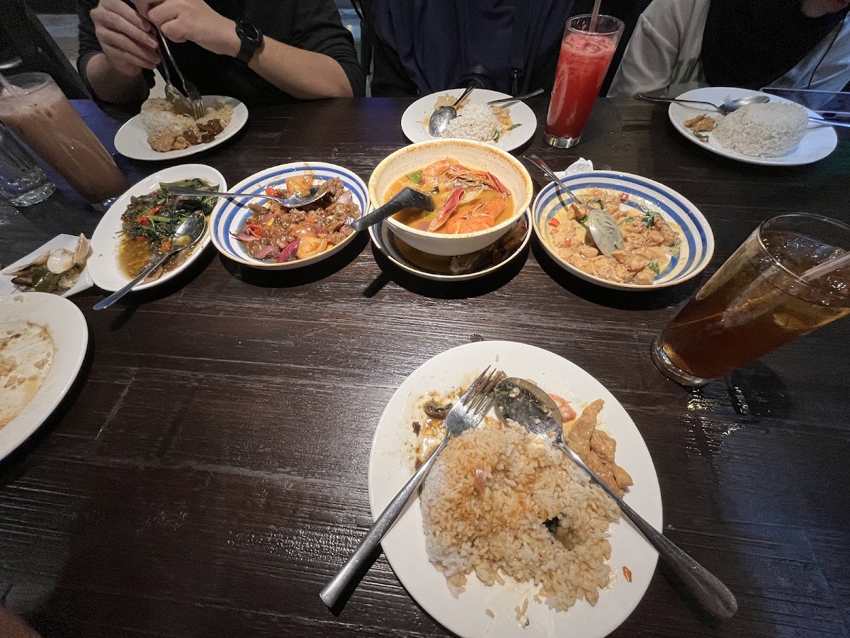 D'Shell Seafood Restoran - Photo 9