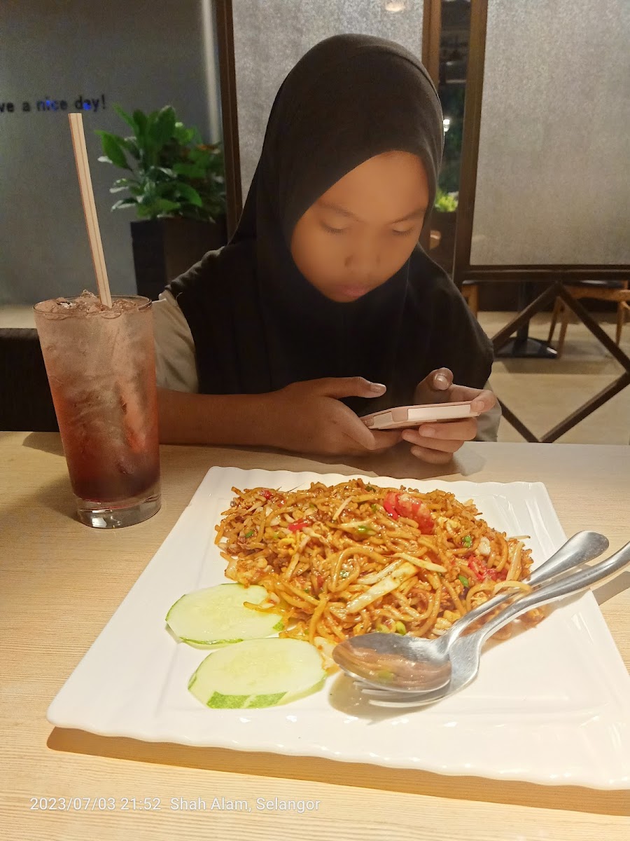 D'Shell Seafood Restoran - Photo 6