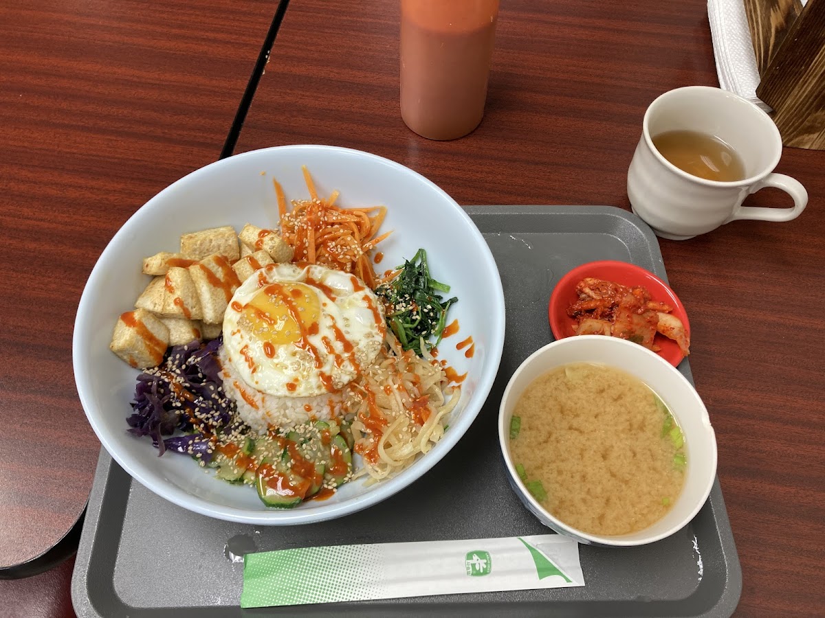 Mr. Yun's Tower Deli - Photo 1