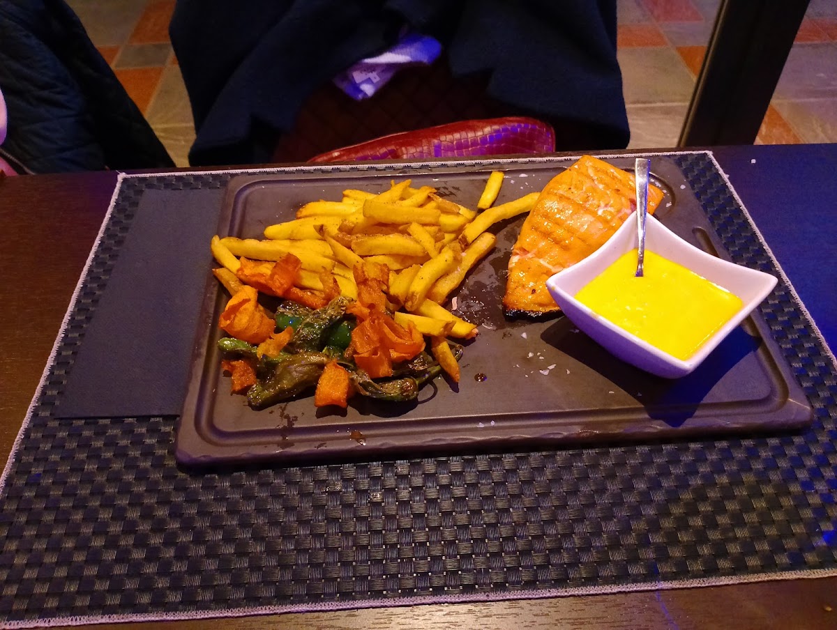 El Patito Gastro - Photo 6