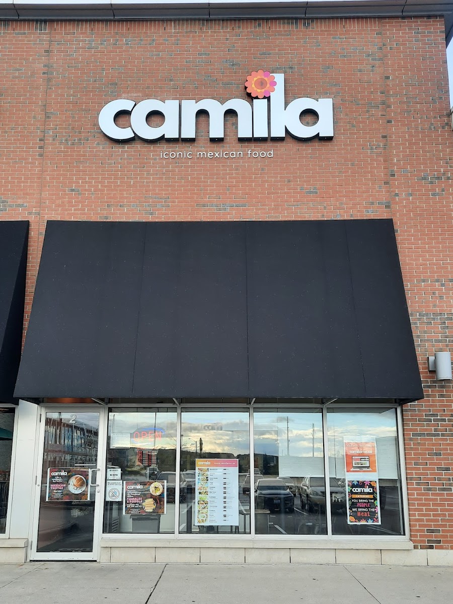 Camila - Photo 4