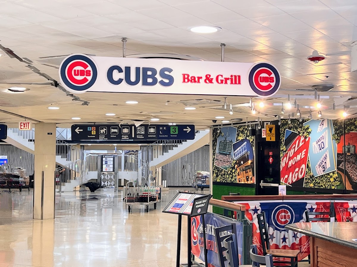 Cubs Bar & Grill