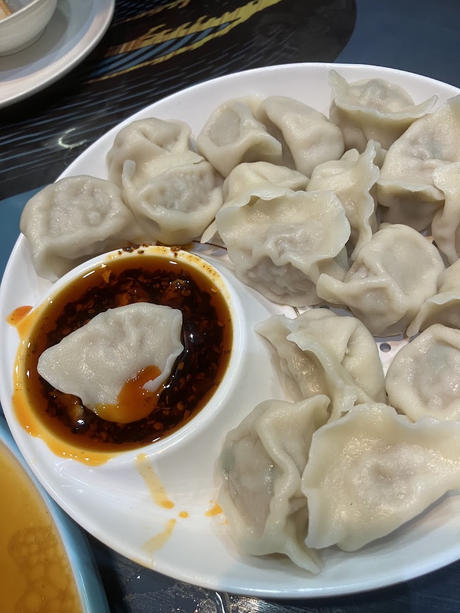 Xiaolamei Dongbei BBQ Restaurant 小辣妹东北菜 - Photo 2