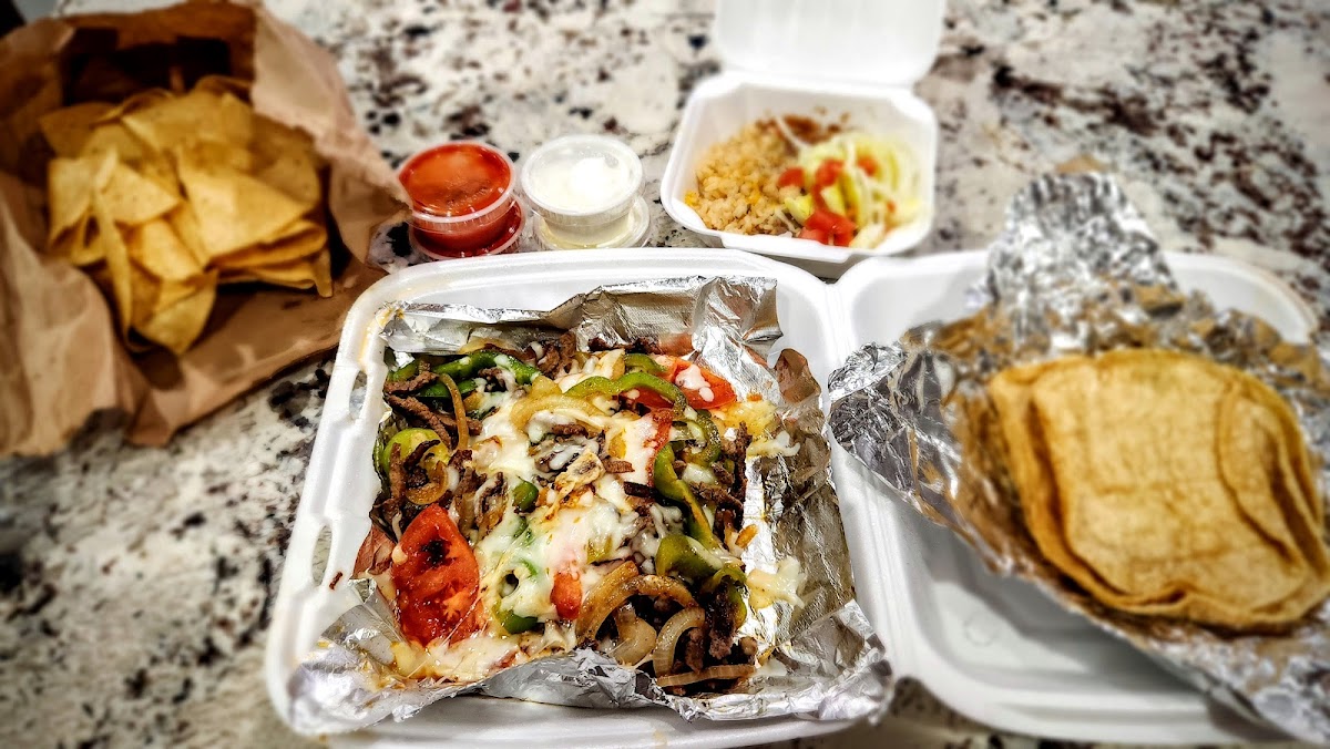 Nava Family Restaurant - Photo 4