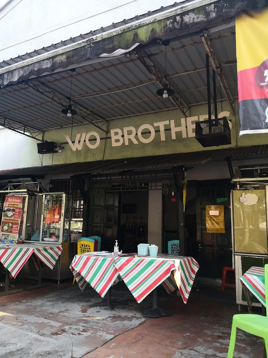 Two Brothers Corner - Photo 2