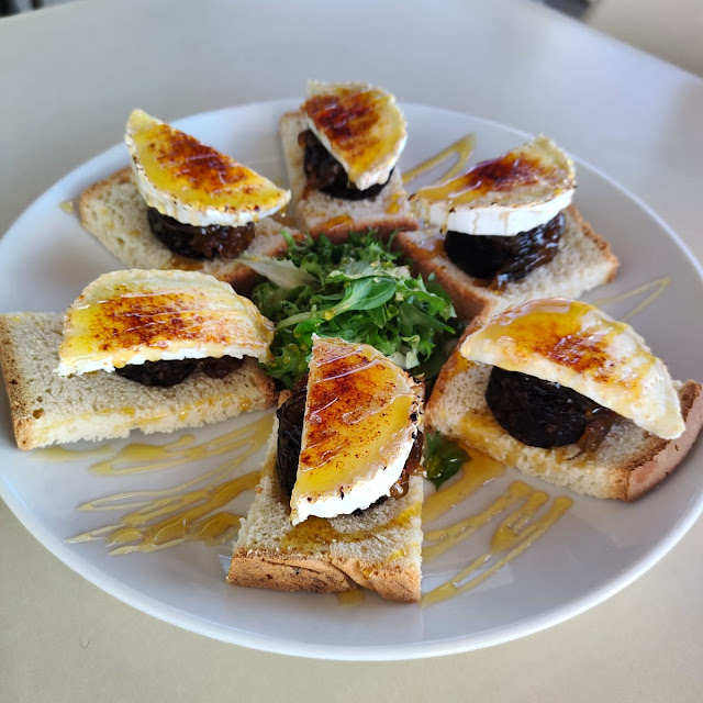 Morcilla Toast with Caramelized Onion
