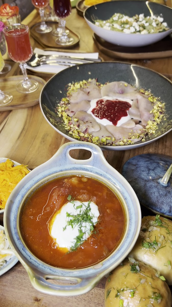 Slava Berlin! Ukrainian Soulfood & Nalivanki - Photo 1