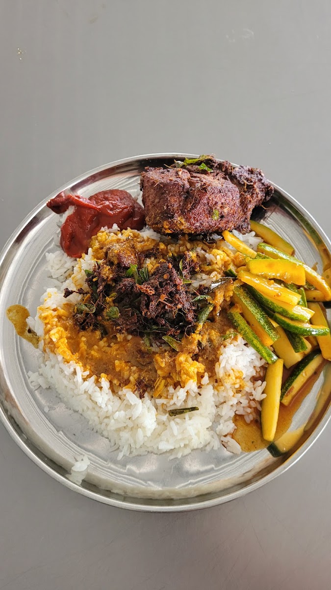 M. Gulam Rasul Nasi Kandar - Photo 4