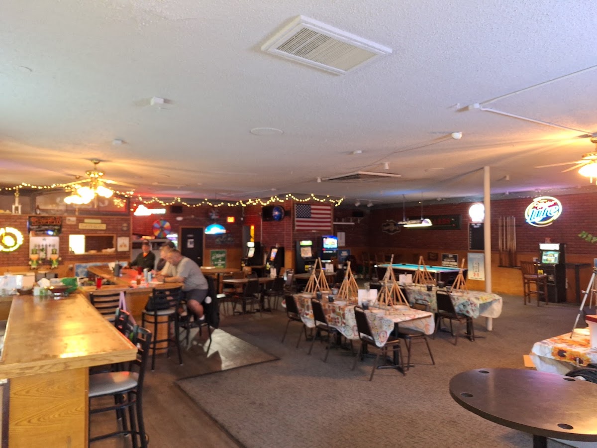 Just Jules Pub & Restaurant