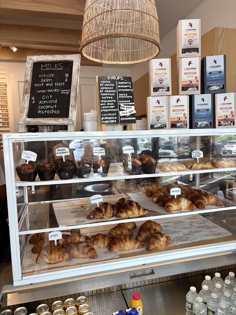 Caffeine Cafe West Hampton - Photo 3