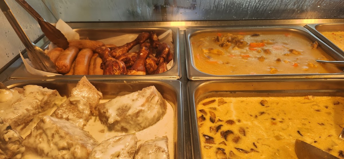 Avalon Dairy & Samoan Taste - Photo 1