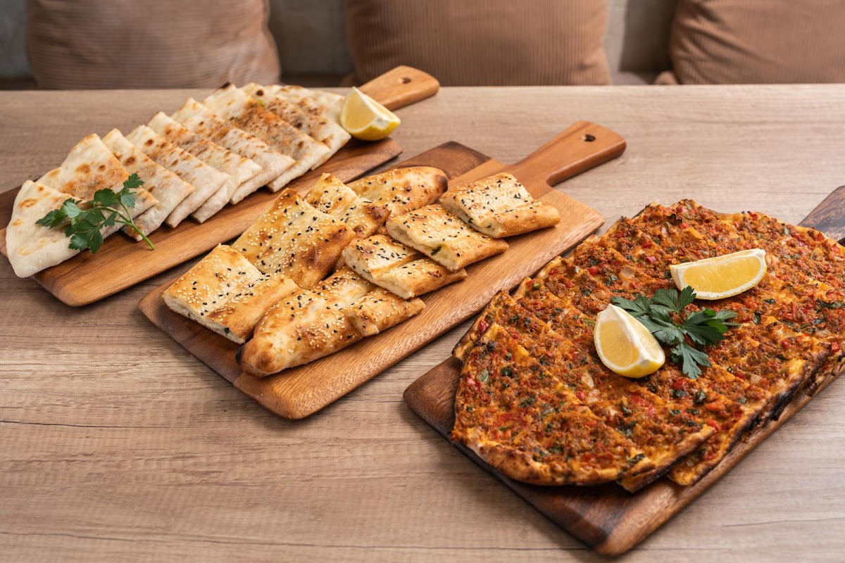 Lokum Turkish Grill - Photo 8