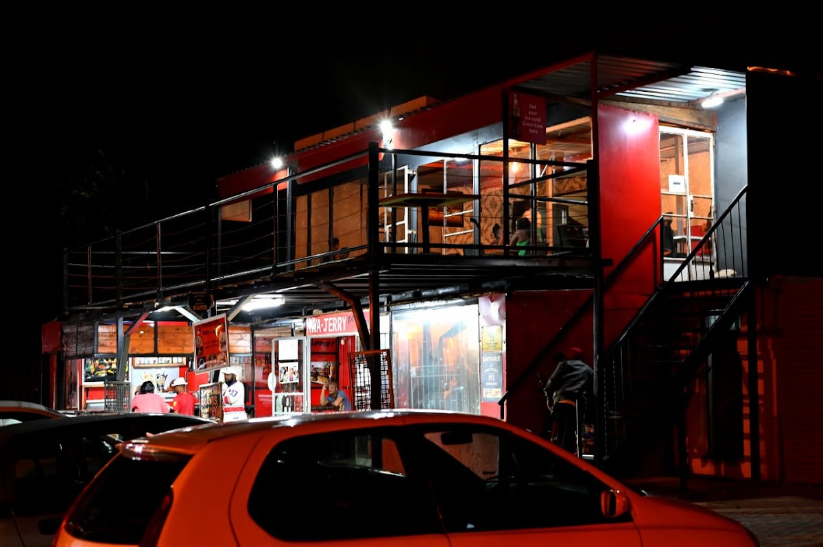 kwa Jerry Fast Food - Photo 3