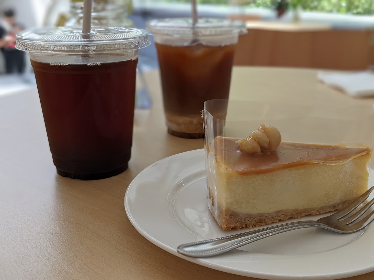 Eden Coffee Rooftop Cafe - Photo 4