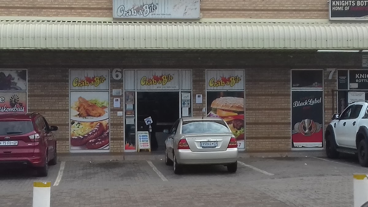 Grab A Bite - Photo 1