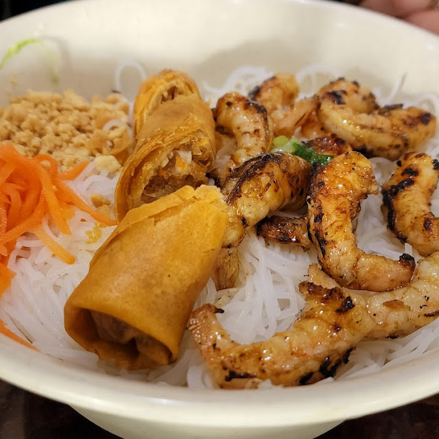 Spring Rolls on Vermicelli