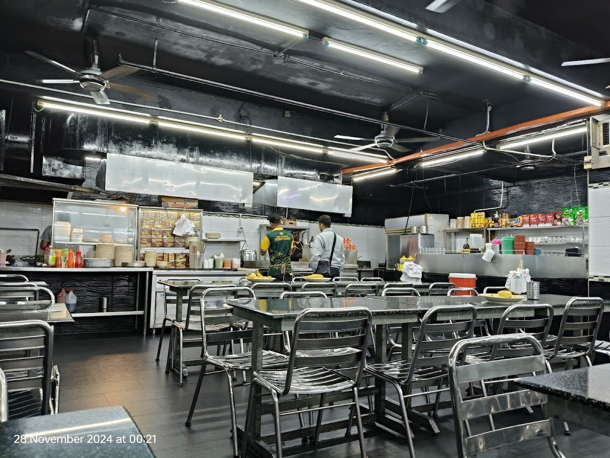 Heritage One Station Restaurant - Photo 9
