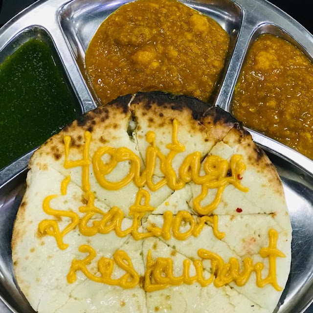 Double Cheese Naan