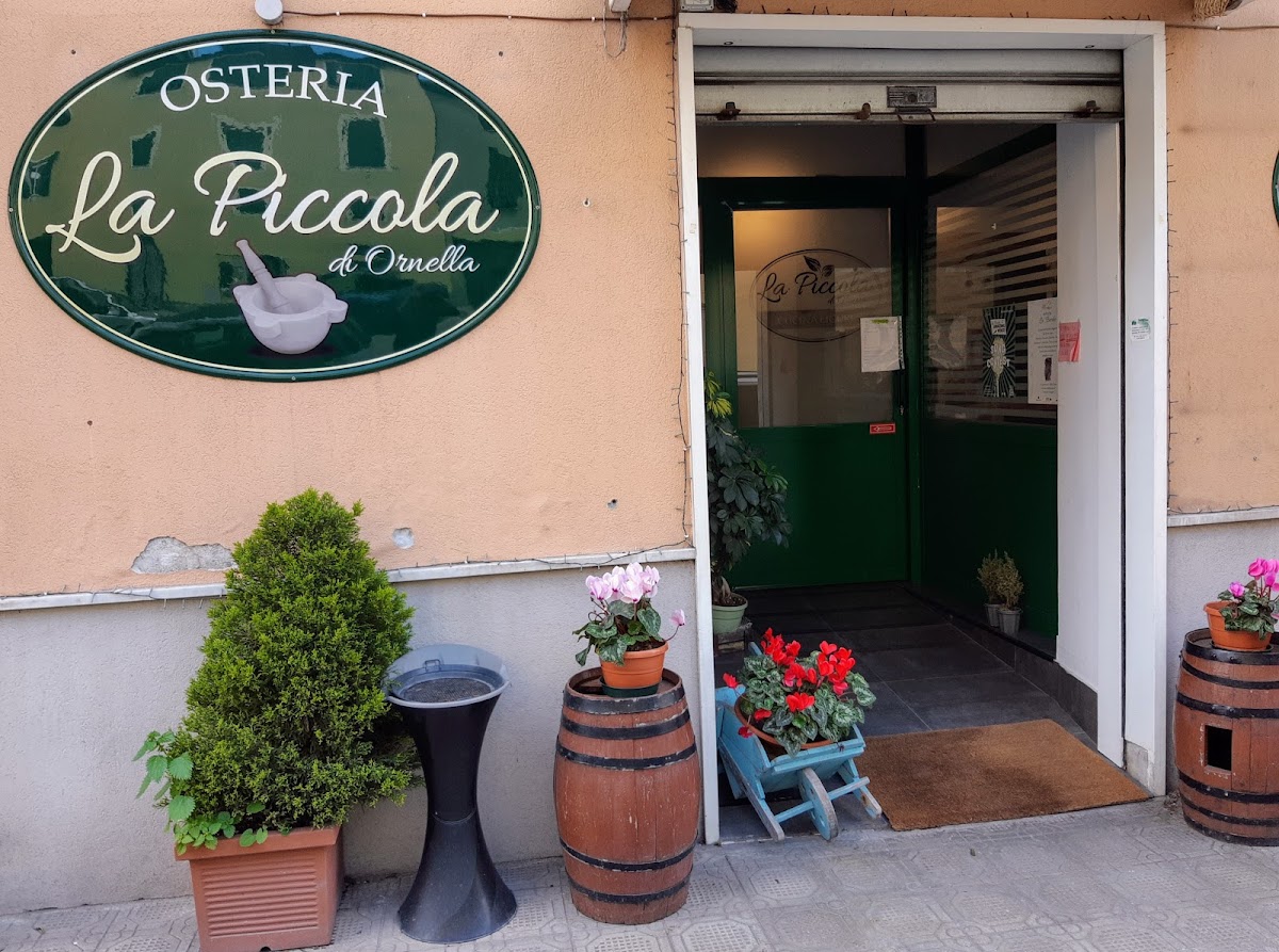 Osteria La Piccola - Photo 3