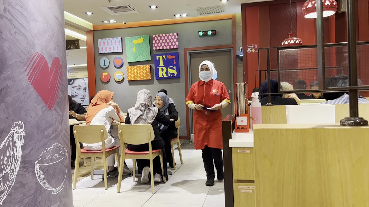 The Chicken Rice Shop @Avenue K KLCC - Photo 1
