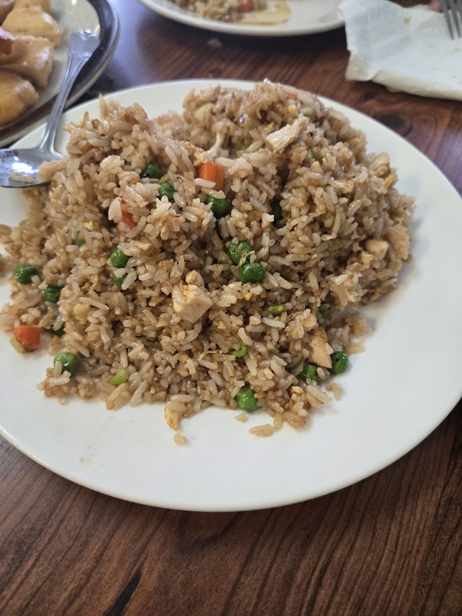 J & T Family Restaurant - Photo 2