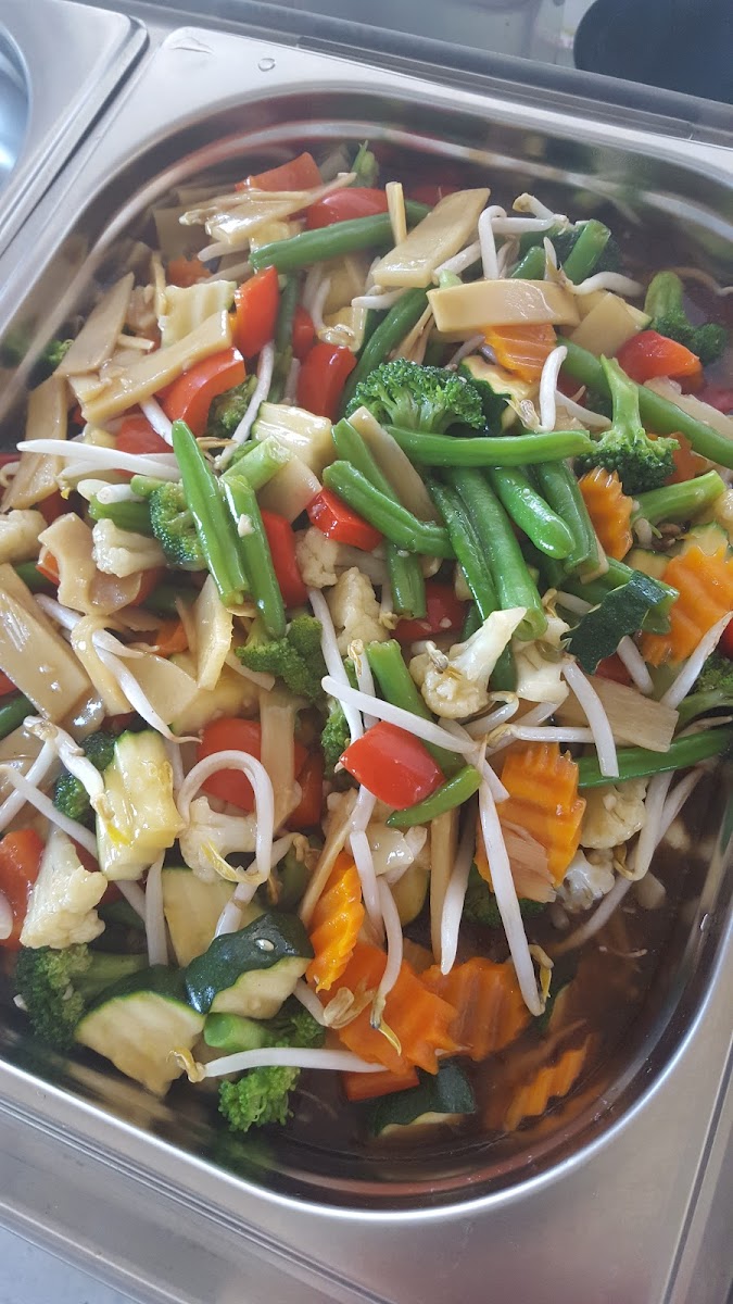 Sawadee Thai Imbiss - Photo 7