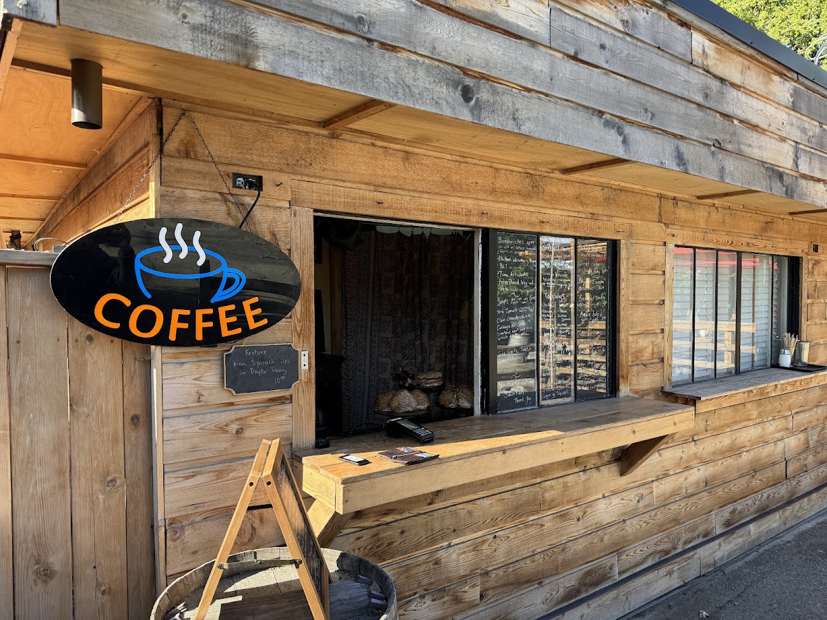 Grape Leaf Café